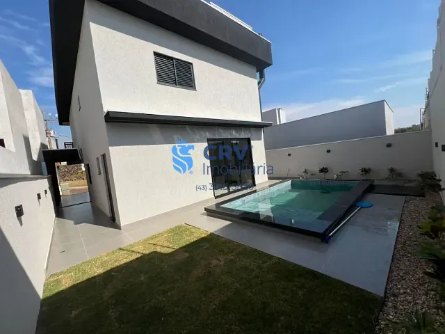 Casa com 257m² 4 quartos e 5 banheiros, à venda, no bairro Conjunto Habitacional Alexandre Urbanas em Londrina