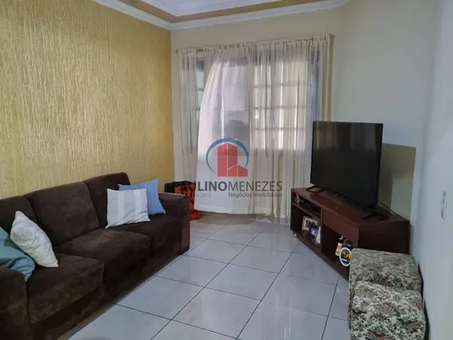 Casa com 150m² 3 quartos e 1 banheiro, à venda, no bairro Parque Nova Carioba em Americana