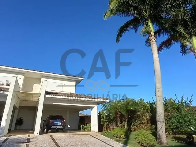 Casa com 1800m² 4 quartos e 6 banheiros, à venda, no bairro São Pedro em Jaguariúna