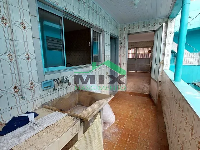 Casa com 243m² 2 quartos e 1 banheiro, à venda, no bairro Taboão em São Bernardo do Campo