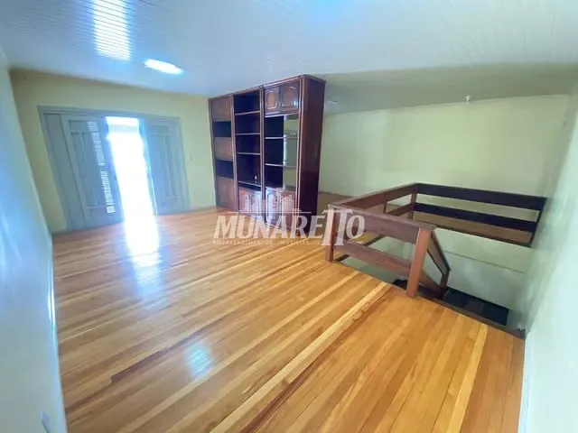 Casa com 100m² 3 quartos e 2 banheiros, para alugar, no bairro Nações em Concórdia