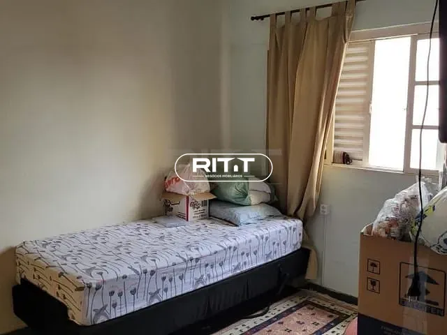 Casa com 259m² 2 quartos e 3 banheiros, à venda, no bairro Parque Santa Bárbara em Campinas