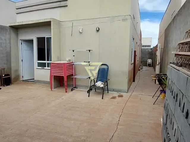 Casa com 140m² 3 quartos e 2 banheiros, à venda, no bairro Santa Iria em Ribeirão Preto