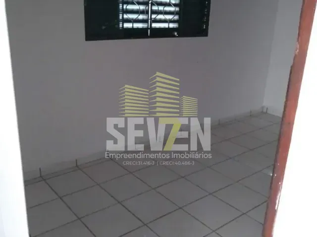 Casa com 200m² 3 quartos e 1 banheiro, à venda, no bairro Residencial Nova Bauru em Bauru