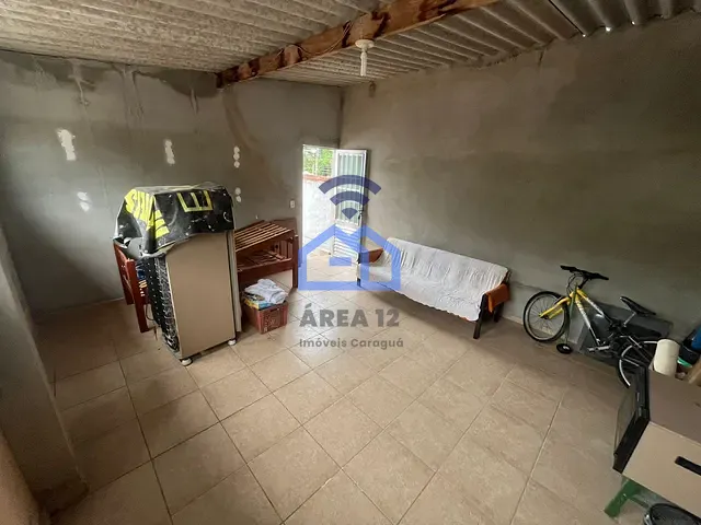 Casa com 312m² 4 quartos e 2 banheiros, à venda, no bairro Jardim Terralão em Caraguatatuba
