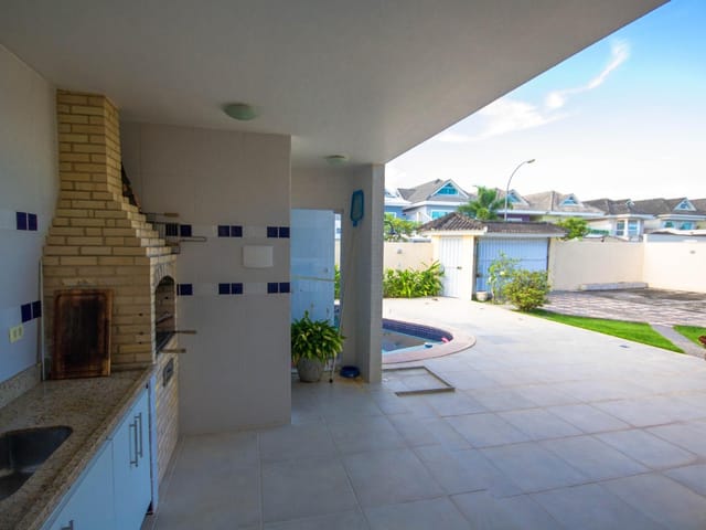 Casa com 666m², à venda, no bairro Recreio dos Bandeirantes em Rio de Janeiro