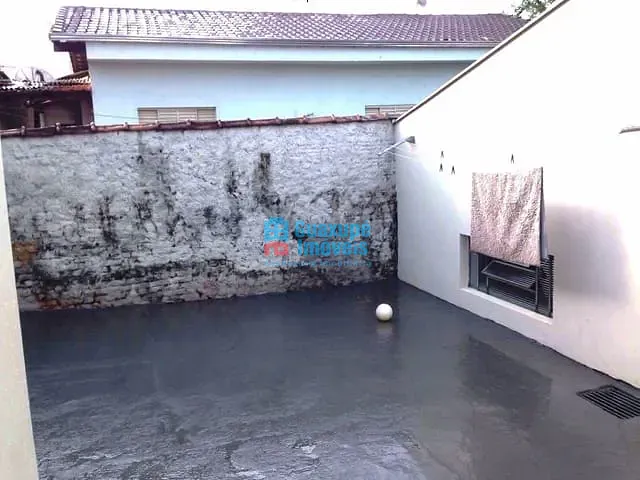 Casa com 179m², à venda, no bairro Centro em Guaxupé