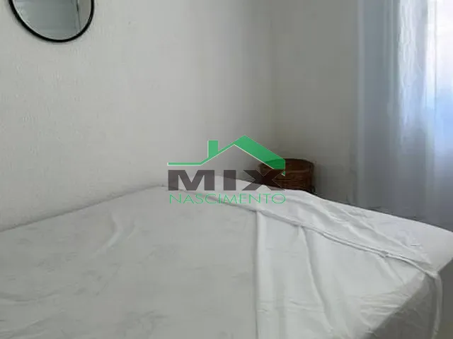 Casa com 350m² 2 quartos e 1 banheiro, à venda, no bairro Jardim Casa Branca em Caraguatatuba