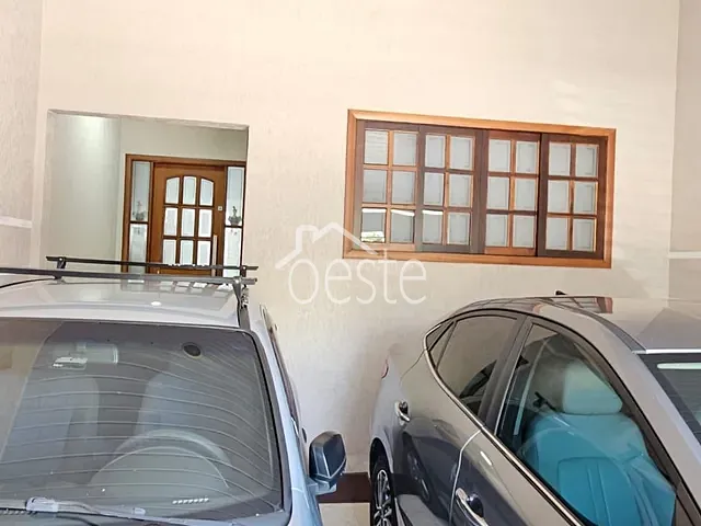 Casa com 125m² 3 quartos e 2 banheiros, à venda, no bairro Jardim das Laranjeiras em Santa Bárbara D'Oeste