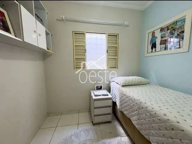 Casa com 125m² 3 quartos e 2 banheiros, à venda, no bairro Jardim das Laranjeiras em Santa Bárbara D'Oeste