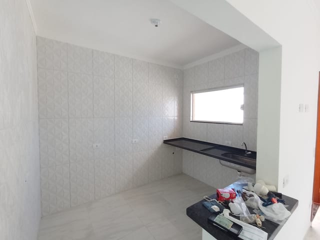 Casa com 138m² 3 quartos e 2 banheiros, à venda, no bairro Jardim Oásis em Taubaté