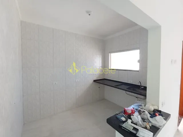 Casa com 138m² 3 quartos e 2 banheiros, à venda, no bairro Jardim Oásis em Taubaté