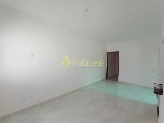 Casa com 138m² 3 quartos e 2 banheiros, à venda, no bairro Jardim Oásis em Taubaté