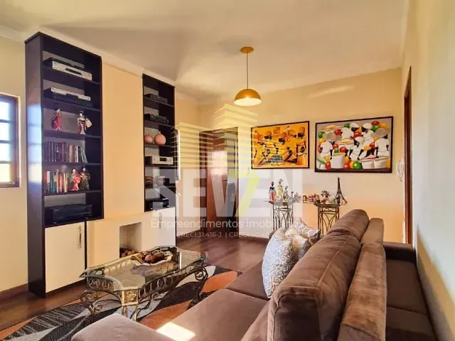 Casa com 360m² 3 quartos e 5 banheiros, à venda, no bairro Parque Jardim Europa em Bauru