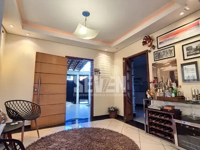 Casa com 360m² 3 quartos e 5 banheiros, à venda, no bairro Parque Jardim Europa em Bauru