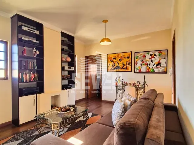 Casa com 360m² 3 quartos e 5 banheiros, à venda, no bairro Parque Jardim Europa em Bauru