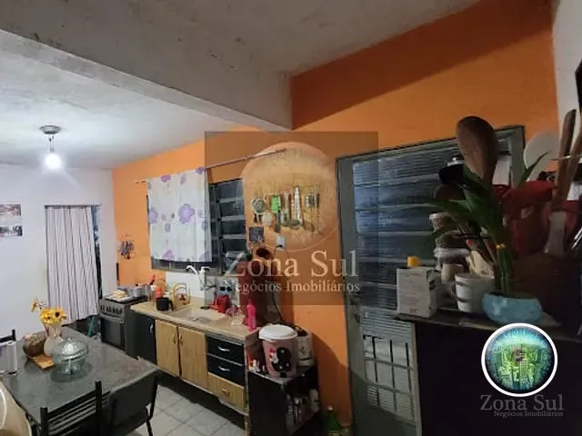Casa com 540m² 2 quartos e 2 banheiros, à venda, no bairro Jardim Abatia em Sorocaba