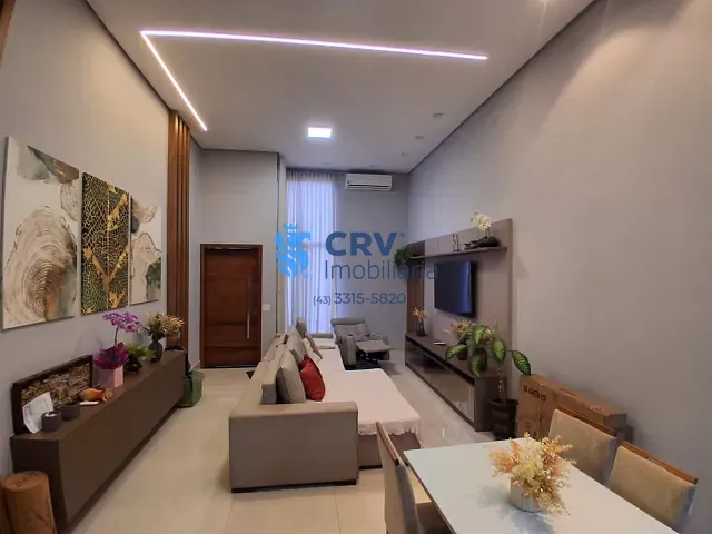 Casa com 256m² 3 quartos e 3 banheiros, à venda, no bairro Conjunto Habitacional Alexandre Urbanas em Londrina