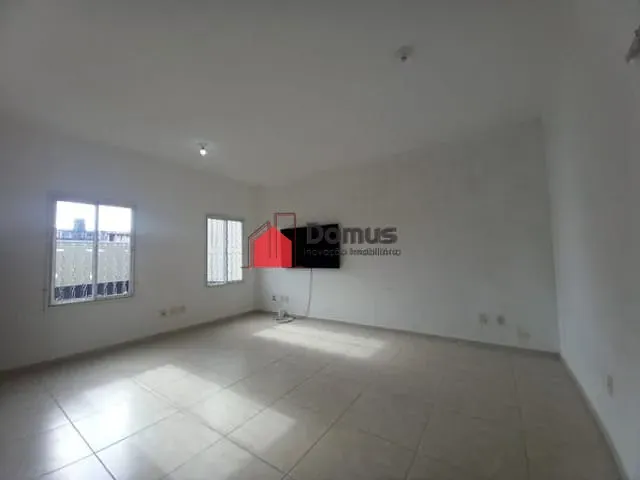 Casa com 163m², à venda, no bairro Nossa Senhora do Perpétuo Socorro em Pindamonhangaba