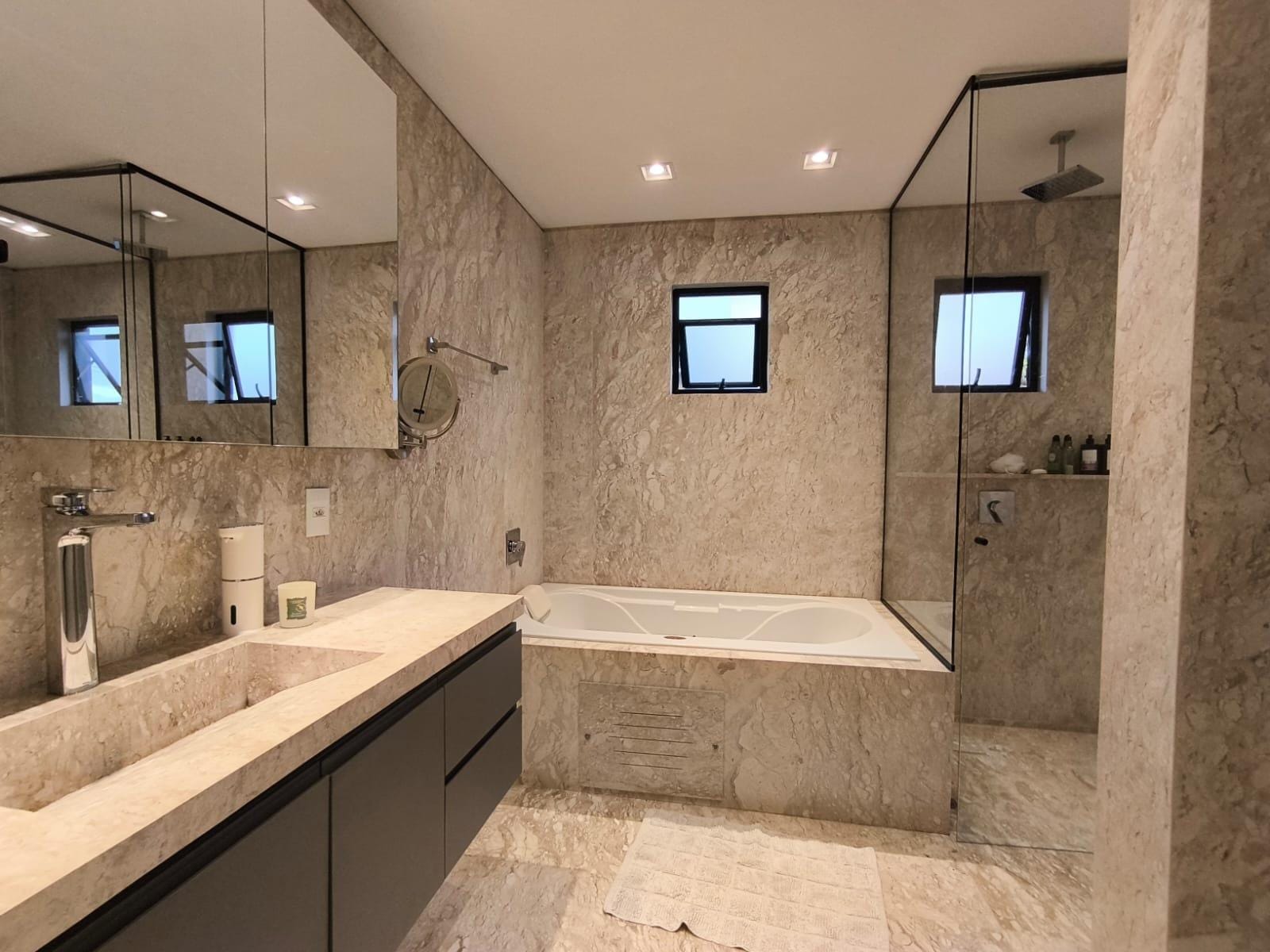 Casa, 4 quartos, 430 m² - Foto 24
