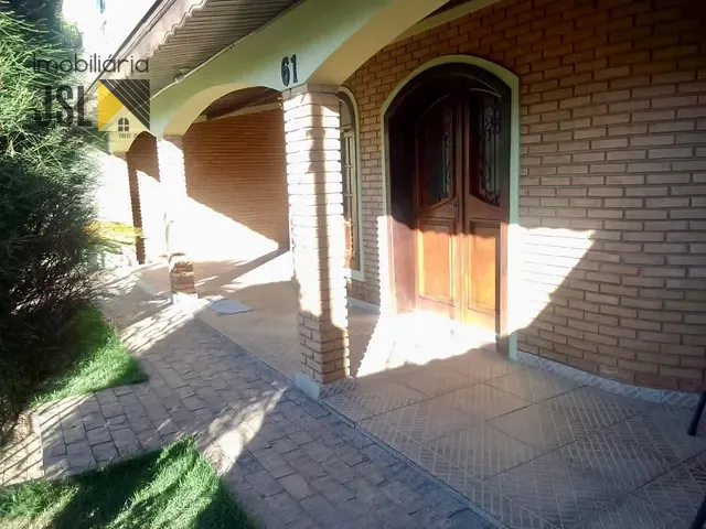 Casa com 336m² 3 quartos e 3 banheiros, à venda, no bairro Vila São João em Caçapava