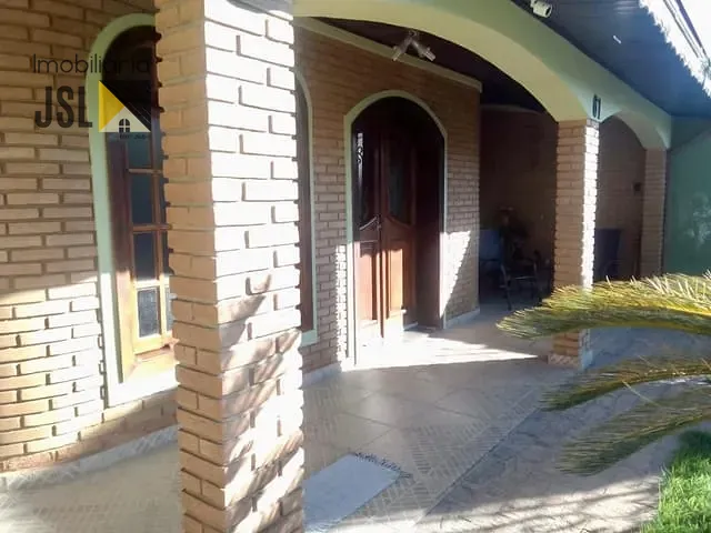 Casa com 336m² 3 quartos e 3 banheiros, à venda, no bairro Vila São João em Caçapava