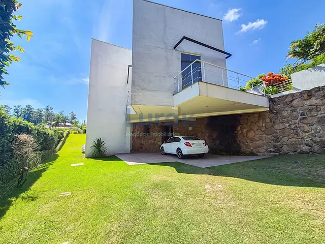Casa com 405m² 3 quartos e 4 banheiros, à venda, no bairro Joapiranga em Valinhos