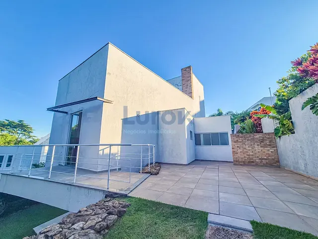 Casa com 405m² 3 quartos e 4 banheiros, à venda, no bairro Joapiranga em Valinhos