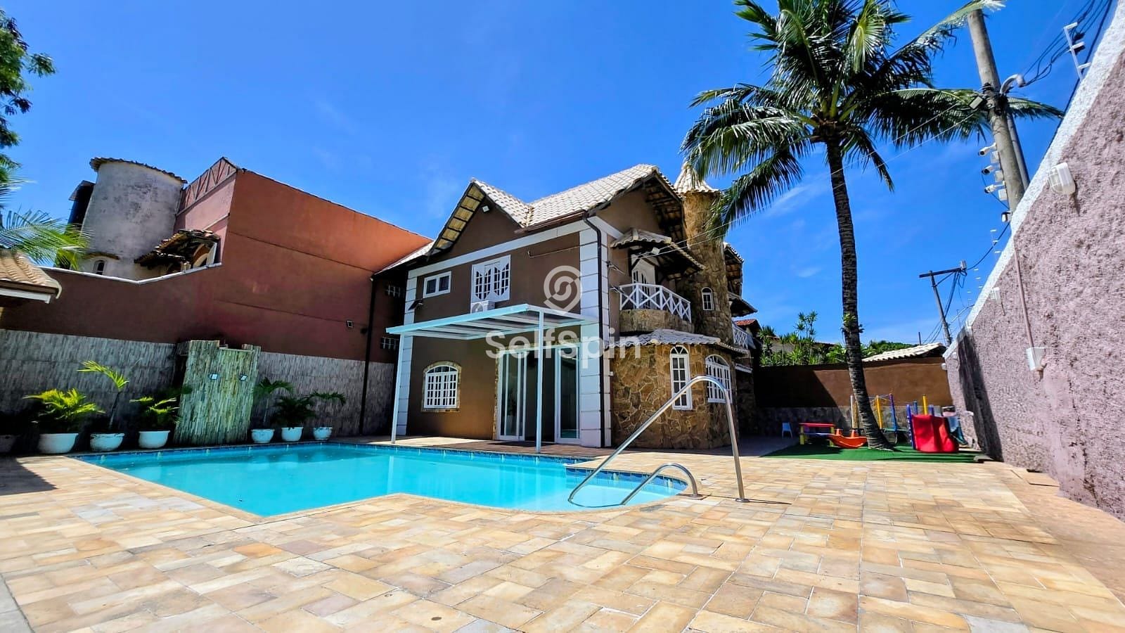 Casa, 4 quartos, 128 m² - Foto 1