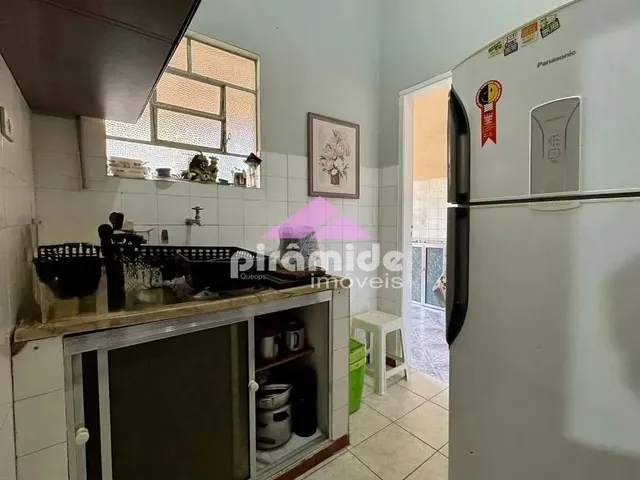 Casa com 67m² 1 quarto e 1 banheiro, à venda, no bairro Capricórnio em Caraguatatuba