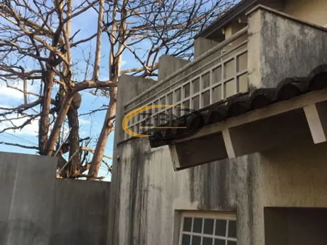 Casa com 700m² 5 quartos e 5 banheiros, à venda ou para alugar, no bairro Lago Parque em Londrina
