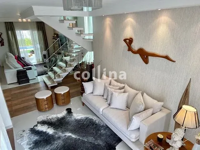 Sobrado com 258m² 2 quartos e 3 banheiros, à venda, no bairro Rio Cotia em Cotia