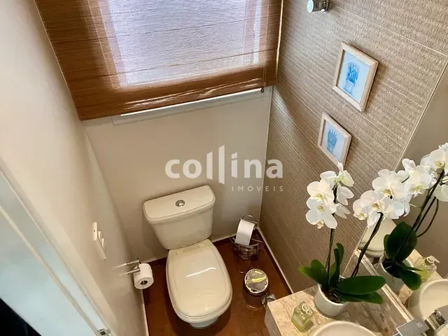 Sobrado com 258m² 2 quartos e 3 banheiros, à venda, no bairro Rio Cotia em Cotia