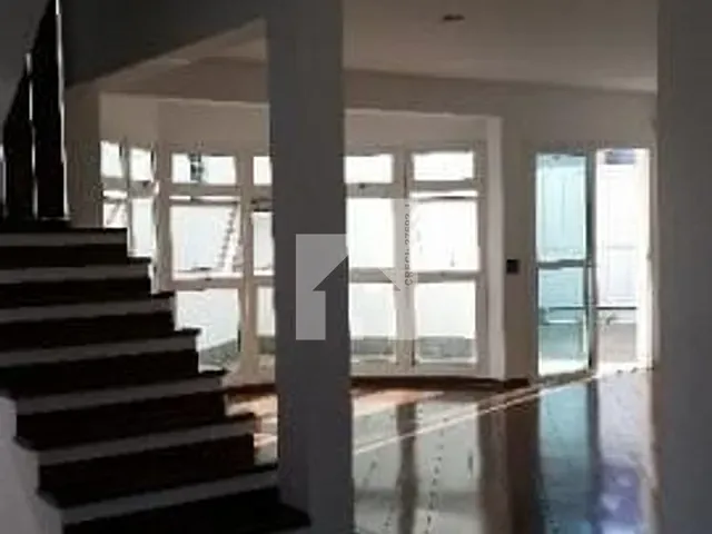 Casa com 350m² 3 quartos e 3 banheiros, à venda, no bairro Jardim Paulista I em Jundiaí