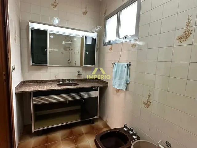 Casa com 329m² 3 quartos e 3 banheiros, à venda, no bairro Vila Teixeira em Salto