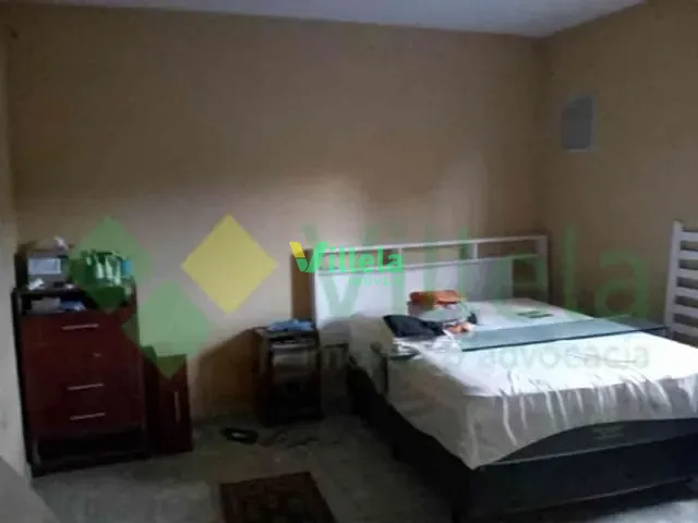 Casa 4 quartos e 3 banheiros, à venda, no bairro Jardim Pinheirinho em Itaquaquecetuba