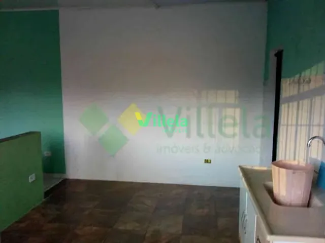 Casa 4 quartos e 3 banheiros, à venda, no bairro Jardim Pinheirinho em Itaquaquecetuba