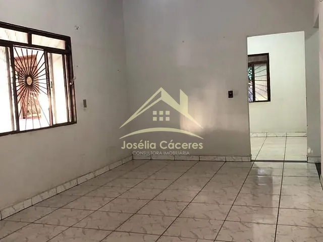 Casa com 360m² 3 quartos e 2 banheiros, à venda, no bairro Centro-Sul em Várzea Grande