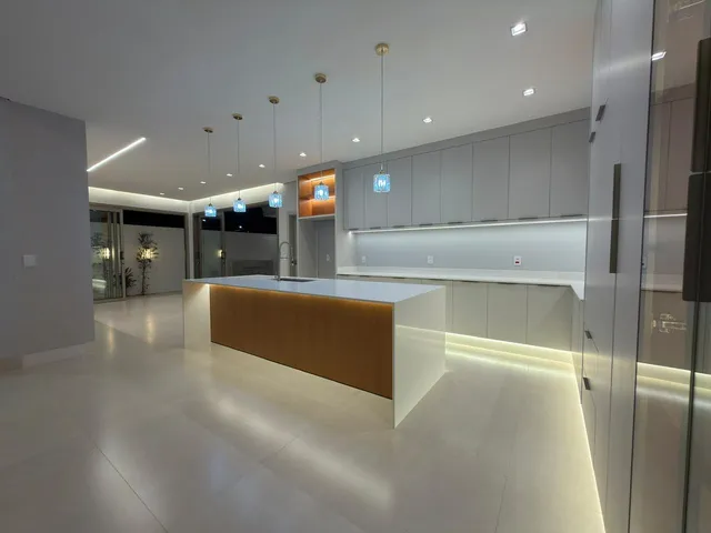 Casa com 317m² 3 quartos e 1 banheiro, à venda, no bairro Condomínio Aquarela da Mata em Sinop