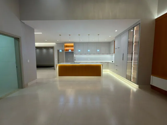 Casa com 317m² 3 quartos e 1 banheiro, à venda, no bairro Condomínio Aquarela da Mata em Sinop