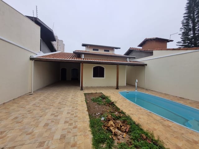 Foto do Casa - Casa com 4 dormitórios, 170 m² - venda por R$ 950.000,00 ou aluguel por R$ 4.545,00/mês - Bosque dos Eucaliptos - São José dos Campos/SP | RUSSI IMÓVEIS