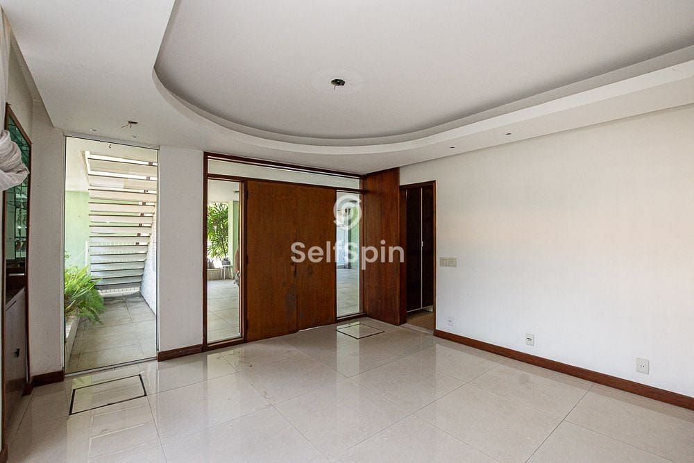 Casa, 1 quarto, 360 m² - Foto 1