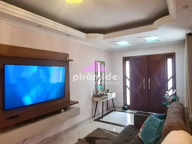 Casa com 10m² 4 quartos e 3 banheiros, à venda, no bairro Vila Tatetuba em São José Dos Campos