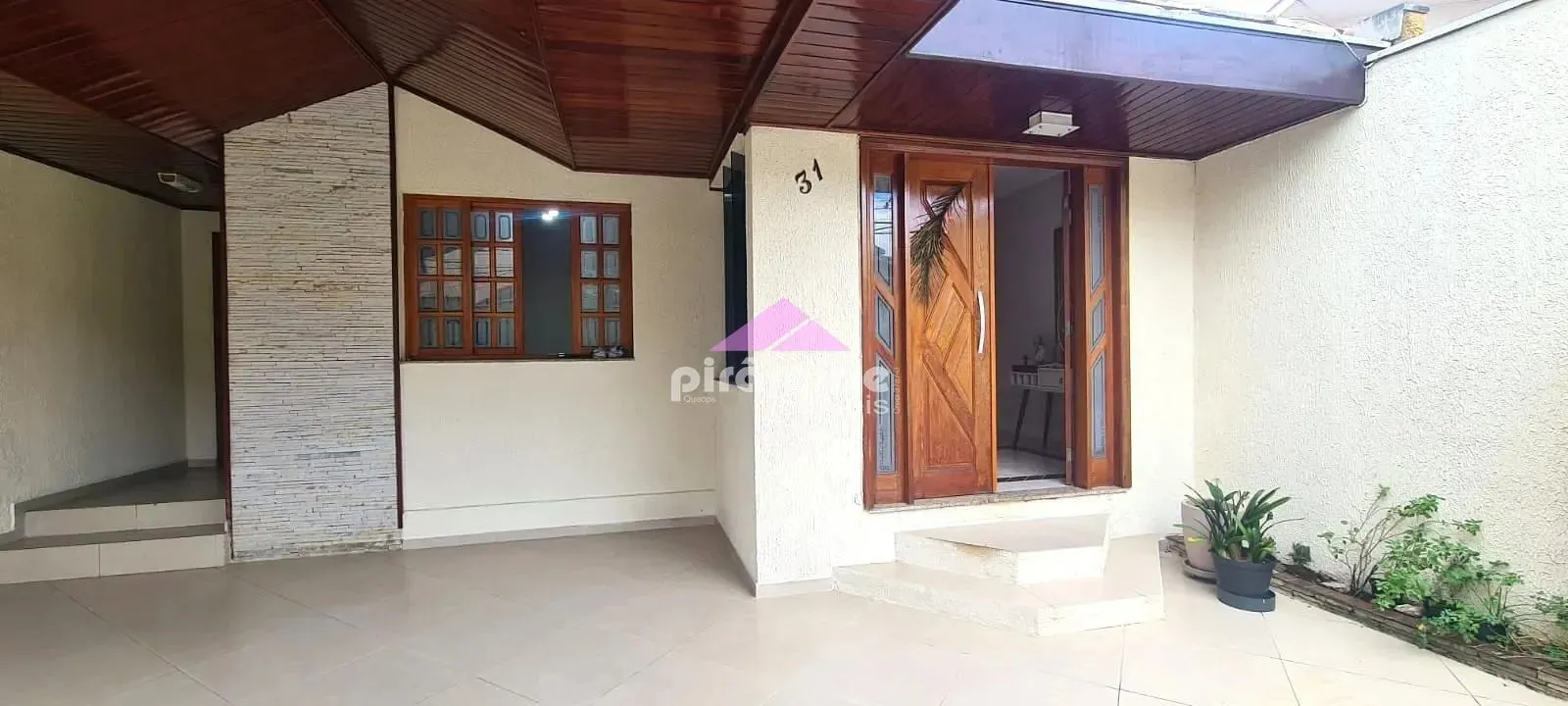 Casa, 4 quartos, 195 m² - Foto 2