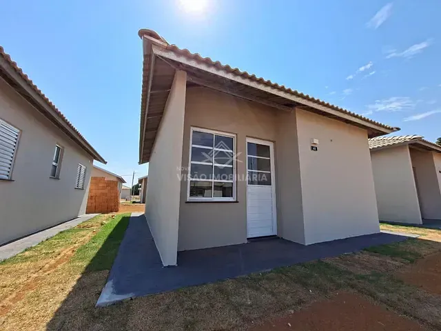 Casa 2 quartos e 1 banheiro, para alugar, no bairro Loteamento Bom Jardim em Sinop
