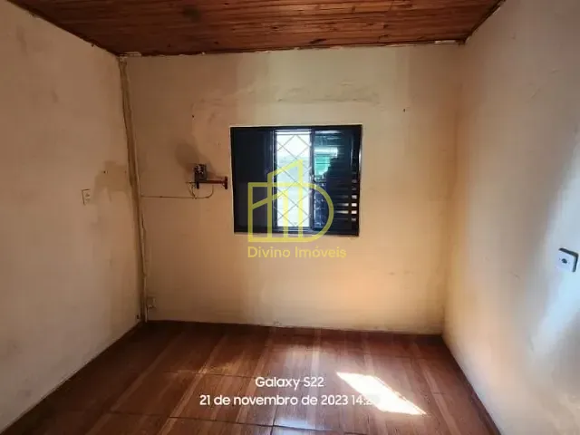 Casa com 250m² 3 quartos e 1 banheiro, à venda, no bairro Jardim Nova Manchester em Sorocaba