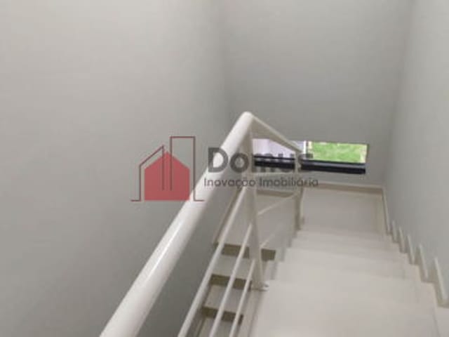 Casa com 200m², à venda, no bairro Vila Prado em Pindamonhangaba