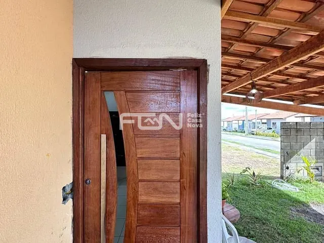 Casa 2 quartos e 2 banheiros, à venda, no bairro Jardim Limoeiro em Camaçari
