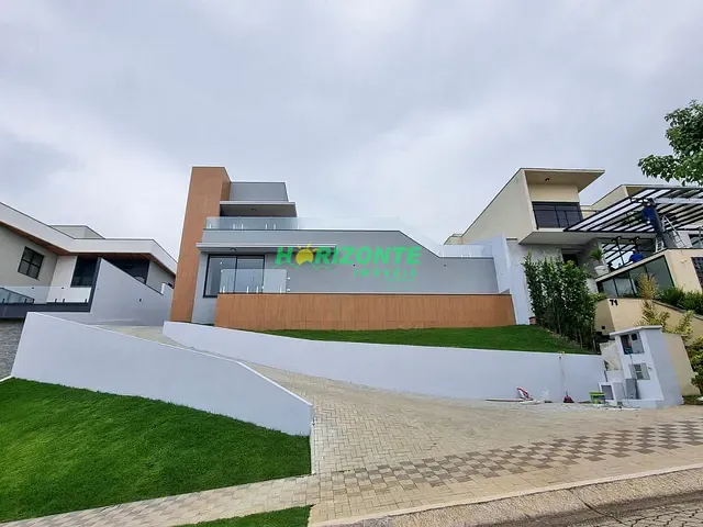 Casa com 900m² 5 quartos e 6 banheiros, à venda, no bairro Condomínio Reserva do Paratehy em São José dos Campos