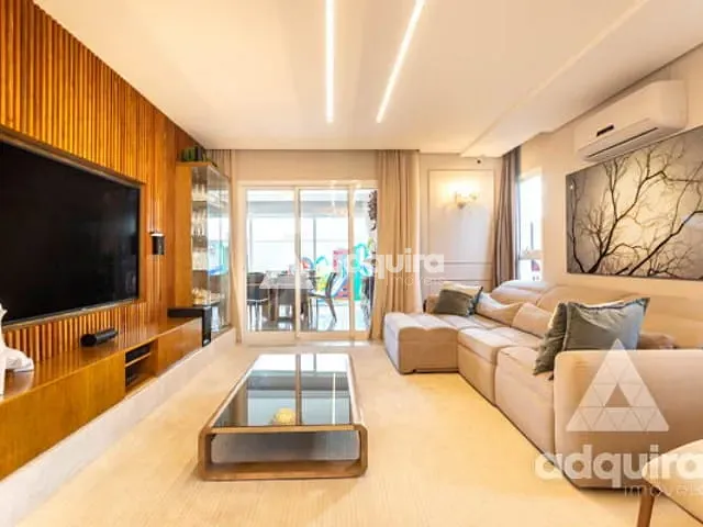 Casa com 293m² 4 quartos e 4 banheiros, à venda, no bairro Estrela em Ponta Grossa